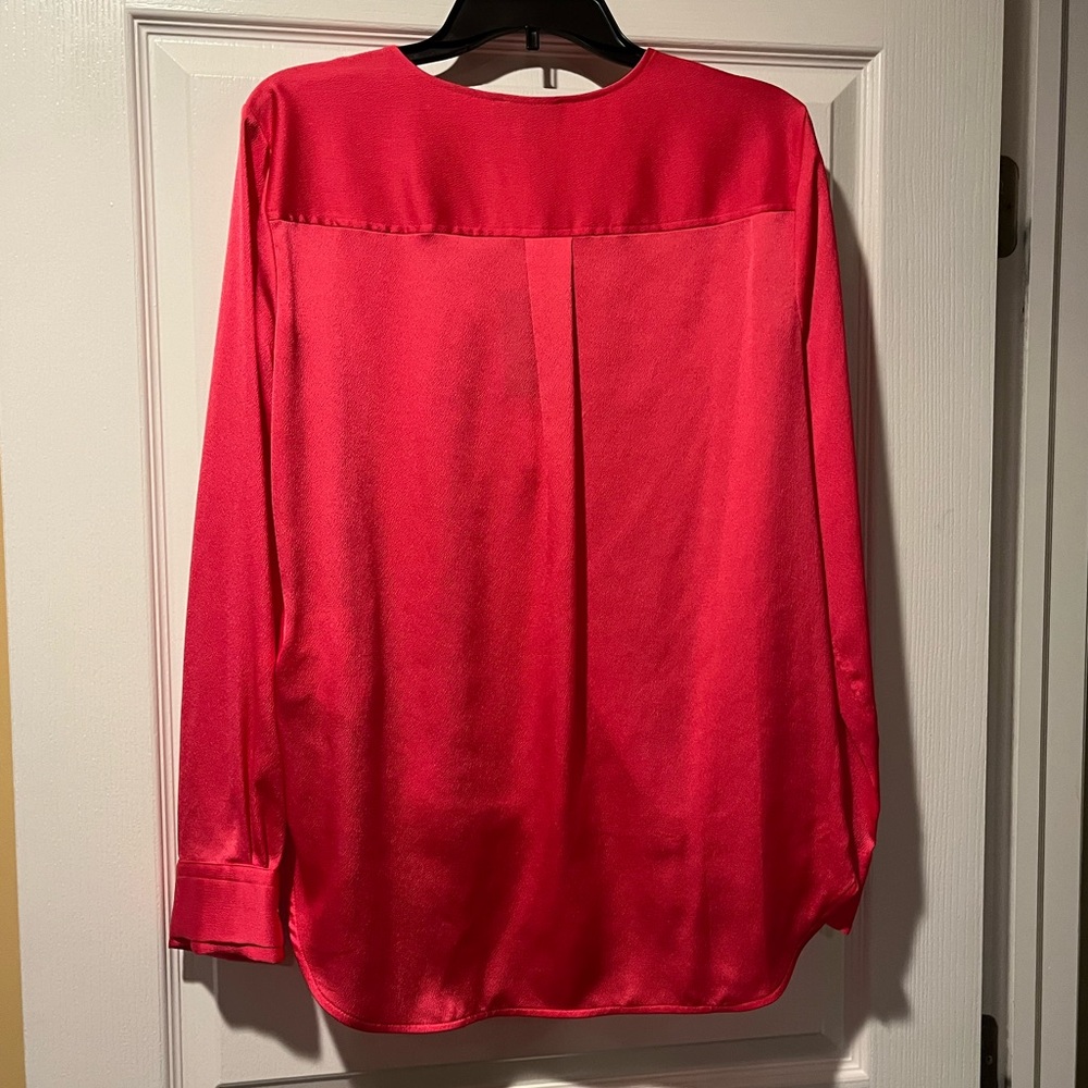 DKNY HIGH LOW FAUX WRAP BLOUSE SIZE MEDIUM IN PINK NWT! - Picture 5 of 5